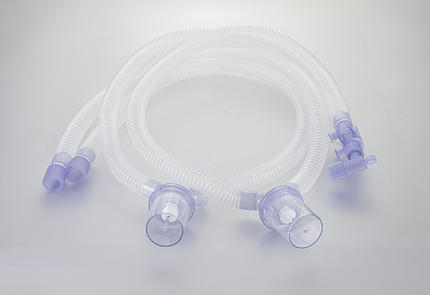 El circuito de respiración corrugado es un tipo de circuito de respiración utilizado en anestesia y cuidados respiratorios.